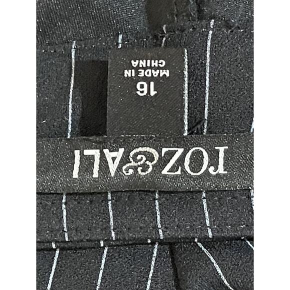 Roz & Ali Pants Womens 16 Black Pinstripe Wide Leg Dress Trousers Stretch Work - Picture 8 of 10